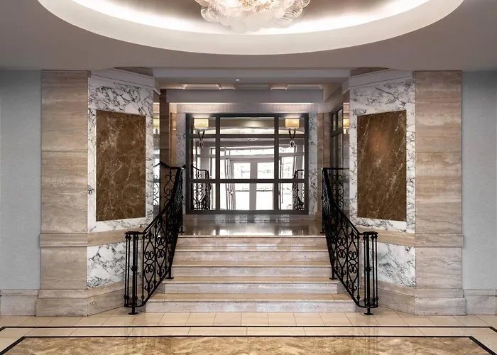 Pet Friendly hotel: The Westin Book Cadillac Detroit