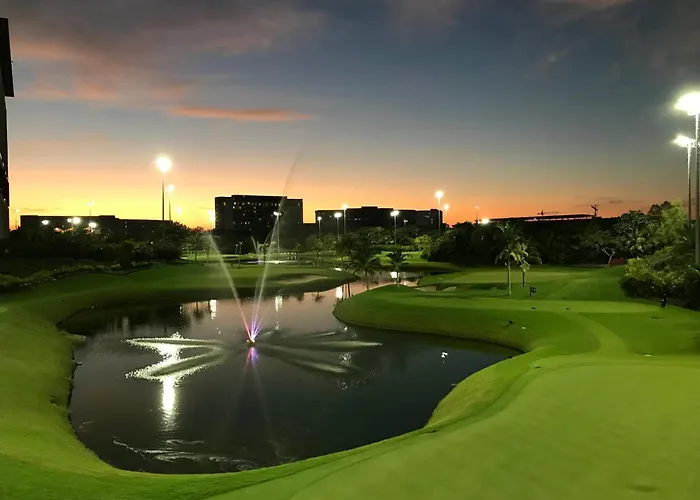 Grand Luxxe With Free Golf