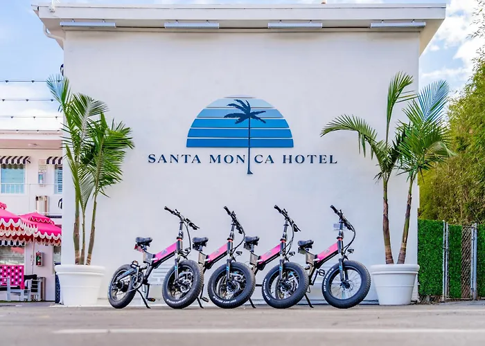  Santa Monica