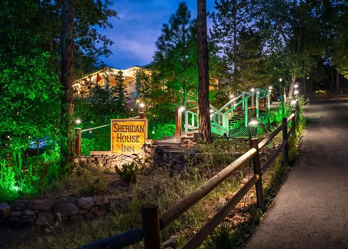 Сity center hotels Sheridan House Inn- Adult Only Accommodation