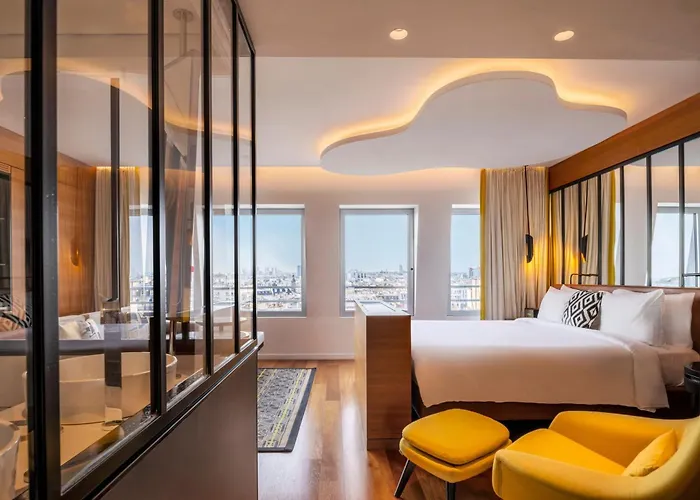 Renaissance Paris Republique Hotel & Spa