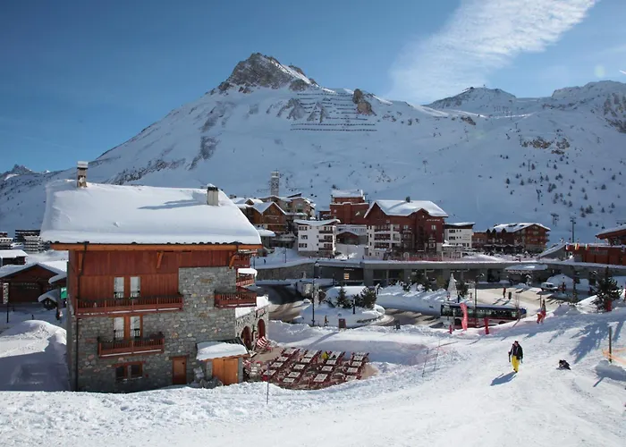 Hotels With Four Stars Residences Village Montana By Les Etincelles