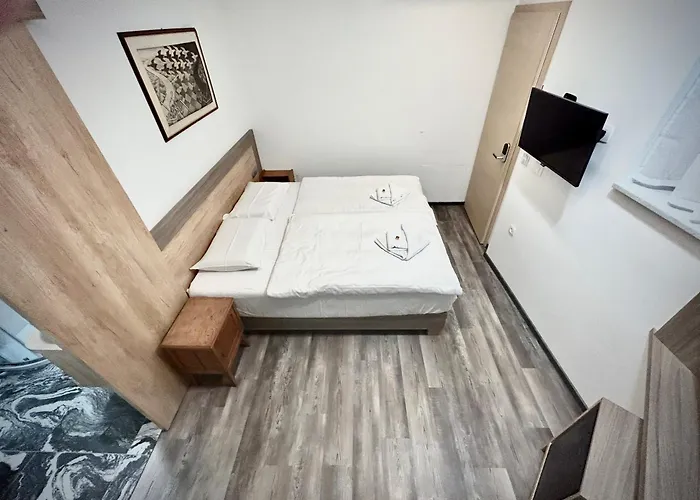 OH Apartments&Rooms