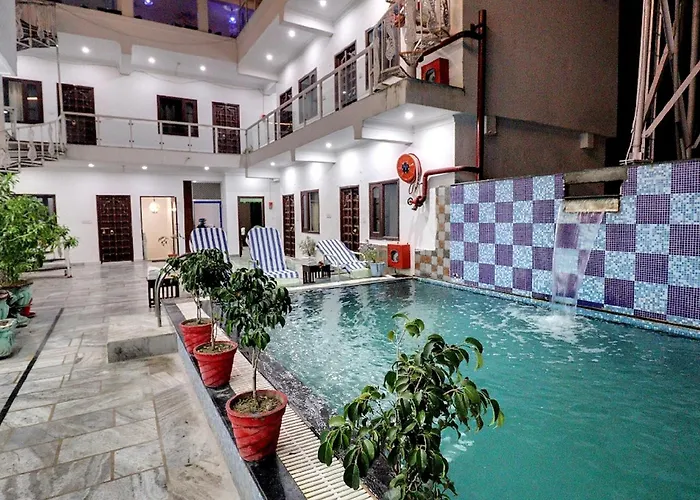 Ping Pong hotel: Hotel Darbargarh A Unit Of Khamma Ghani A Boutique Hotel