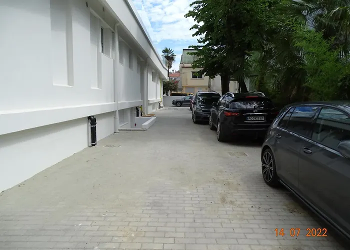Riva Palace