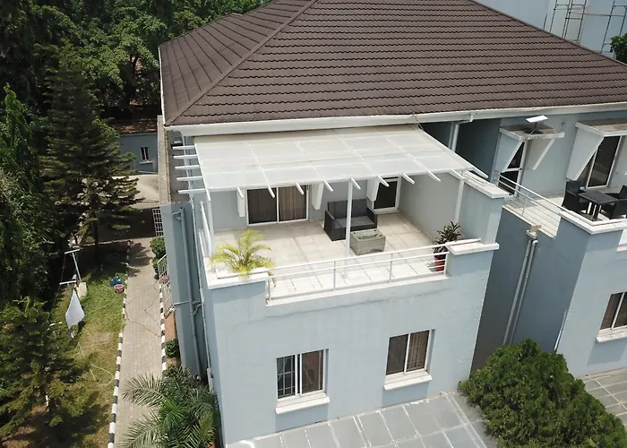 Guest house: House 24