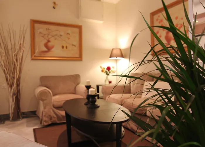 Resort: Achillion Hotel