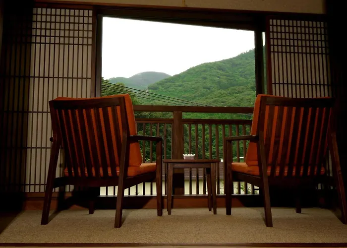 Hakone Onsen Yaeikan