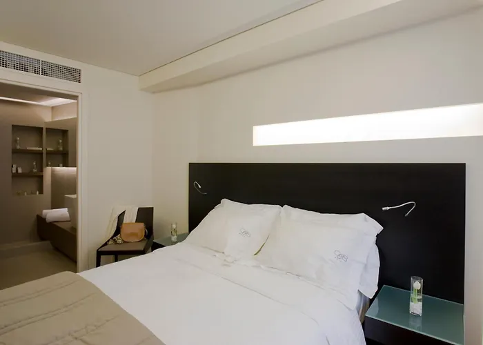 4 star hotel: O&B Athens Boutique Hotel