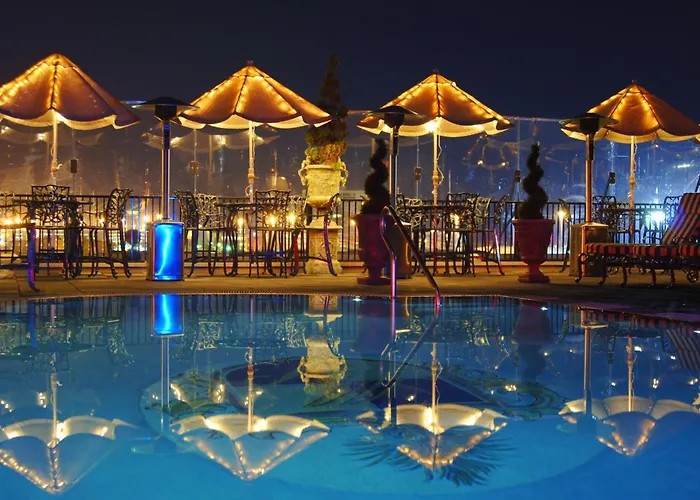 Boutique hotel only: Market Pavilion Hotel