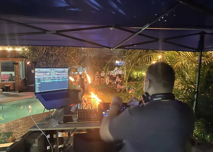 Costa Rica Backpackers