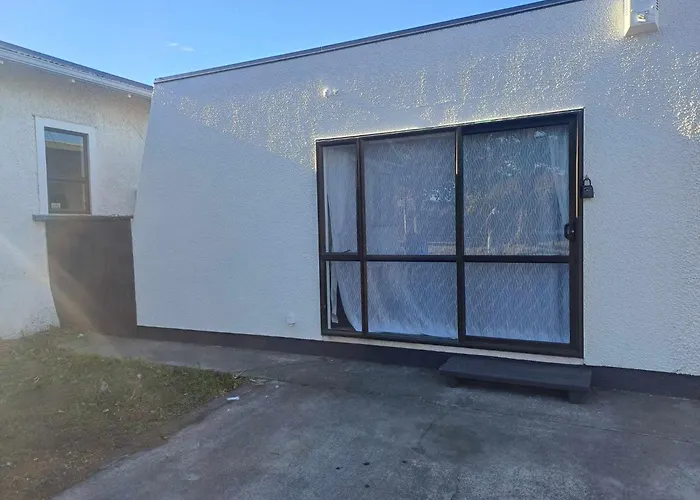 Vacation rental: Aqua Accommodation