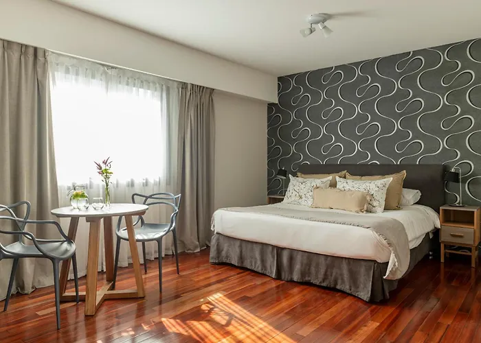 Argenta Tower Hotel & Suites