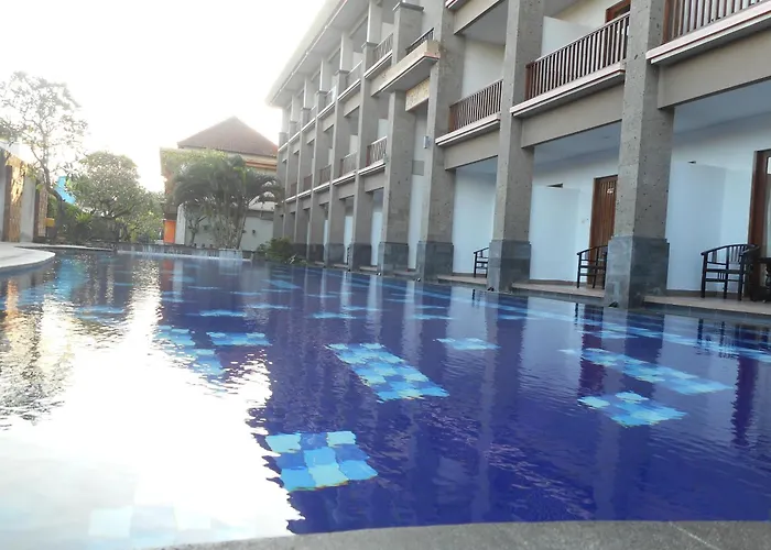 Family Hotel: Grand Sinar Indah