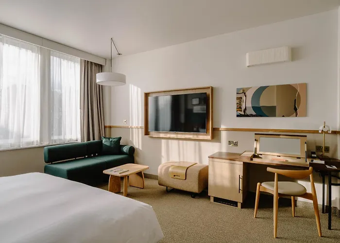 Dog friendly hotels Club Quarters St Paul'S, London