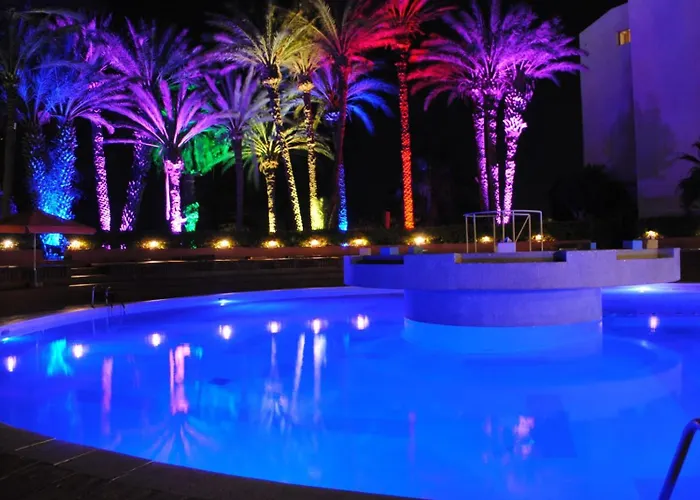 Hotel with pool: Hamilton Agadir