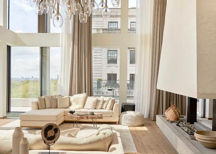 1 Mayfair
