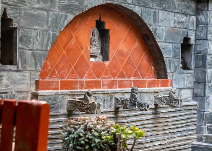 Jacuzzi hotel: Hotel Ganesh Himal