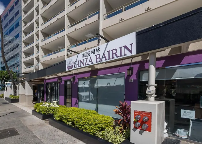 Apartment: Regency On Beachwalk Waikiki By Outrigger