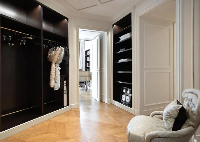 La Reserve Paris Hotel & Spa