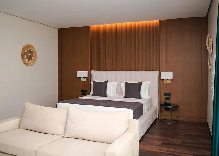 Central hotel: Supreme Hotel