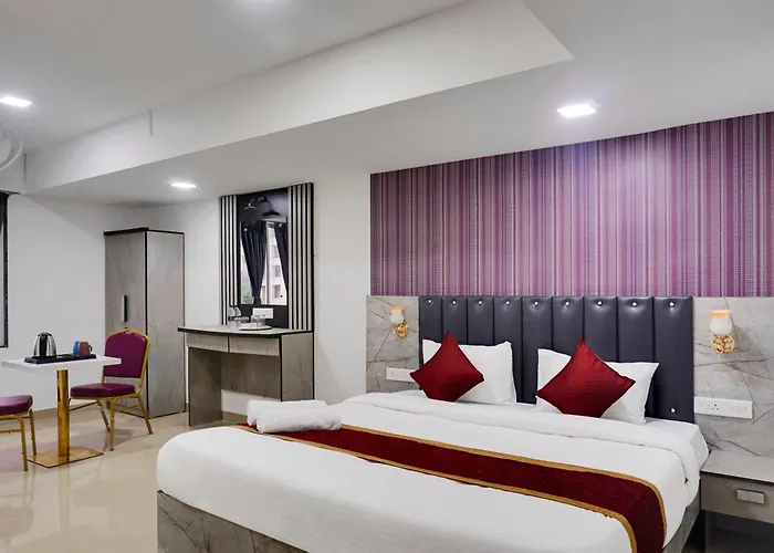 Central hotel: Hotel Orchard Park