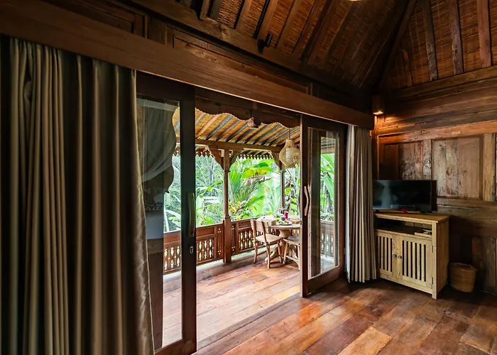 Vacation homes Madani Antique s