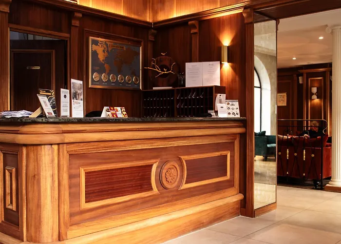 Hôtel pour familles: Hôtel Derby Eiffel