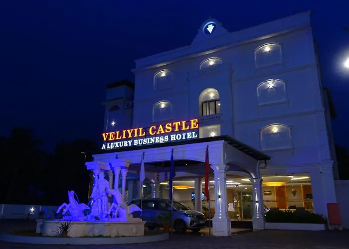 Hotels with tennis Veliyil Castles