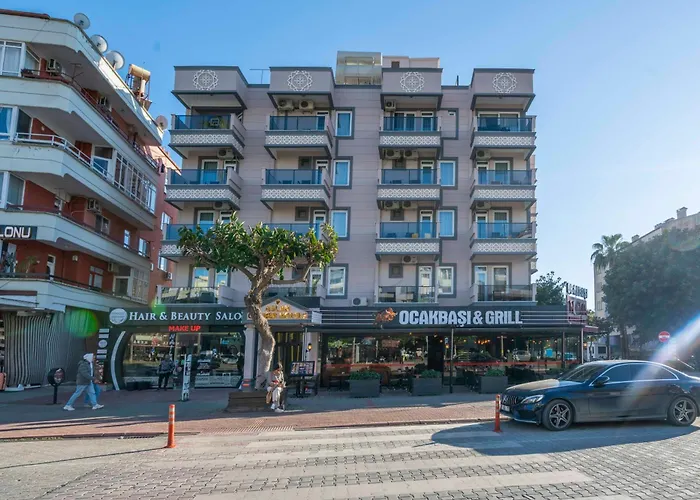 Aslan Corner Hotel