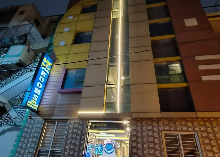 Pet Friendly hotel: Crystal Hotel Inn