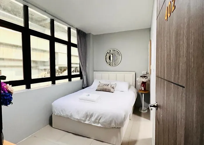 Airport Hotel: Luna Hotel