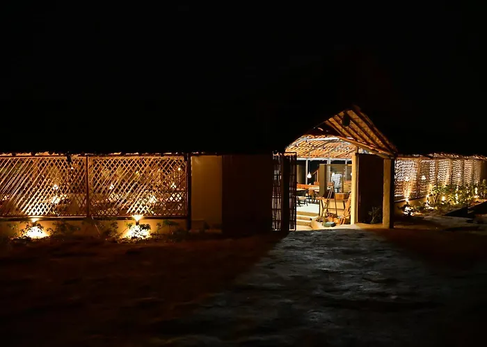 Hampi Cafe