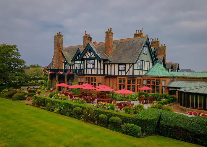 Hotels With Four Stars Piersland House