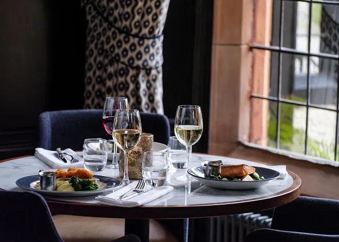 Hotels With Four Stars Piersland House