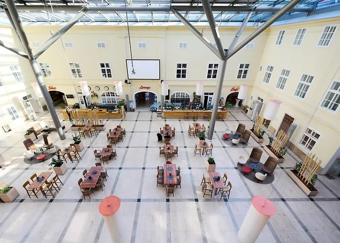 Ping Pong hotel: Jufa Hotel Wien City