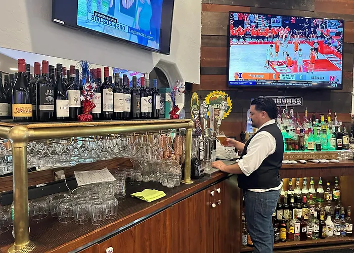 Cheap hotel: Ramada By Wyndham Williams/Grand Canyon Area