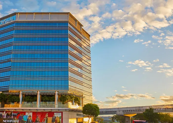 Hotel with view: Savoy Hotel Manila Near Airport Naia Terminal 3 Mnl