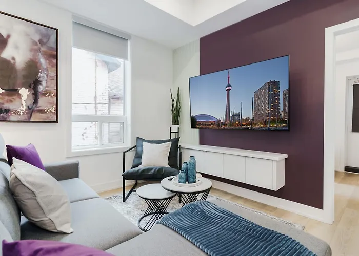 Hotel with view: The Mccaul By Casa Hotels - Modern Group Suite