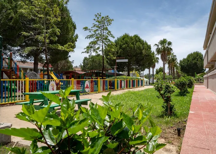 Family Hotel: Master Family Club