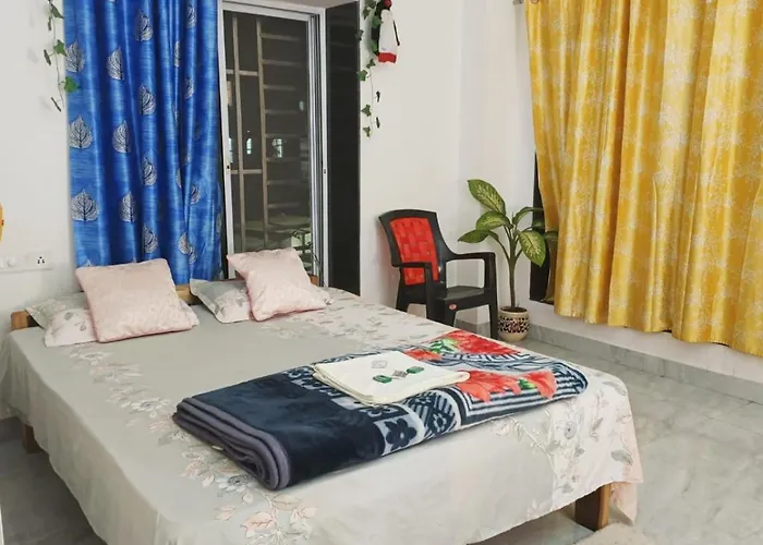 Travellers Nest