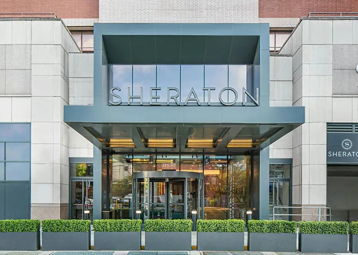 Cheap hotel: Sheraton Laguardia East Hotel