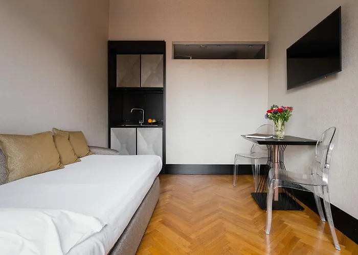 Lodging Unica Suites Rome