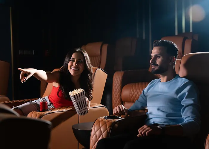 Hotel with view: Damac Maison Aykon City Dubai