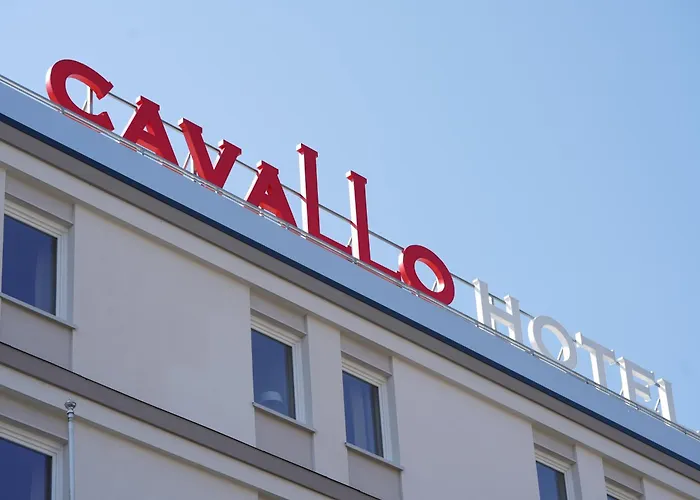 Cavallo Est