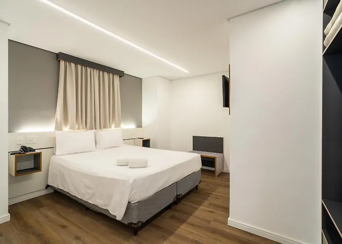 Hotel 3 estrelas: Uniclass Hotel Lapa