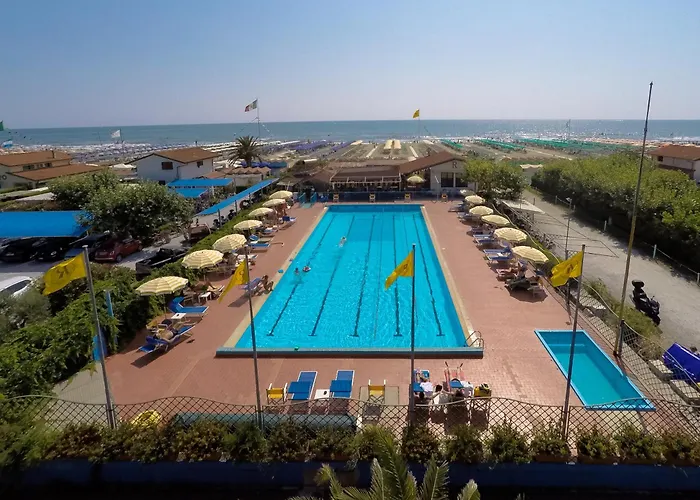Albergo economico: Hotel Raffaelli Villa Angela