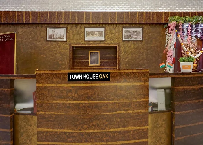 Townhouse Oak Orchard