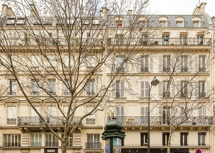 Merveil - Signature Suite - Louvre - Victoria