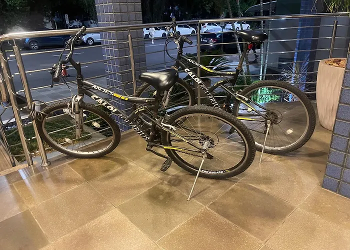 Hotel 3 estrelas: Aquarius Flat Studios